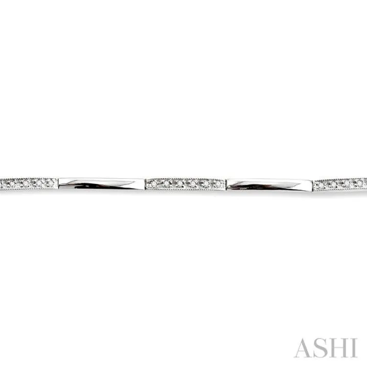 1/4 Ctw Single Cut Diamond Bracelet in 10K White Gold