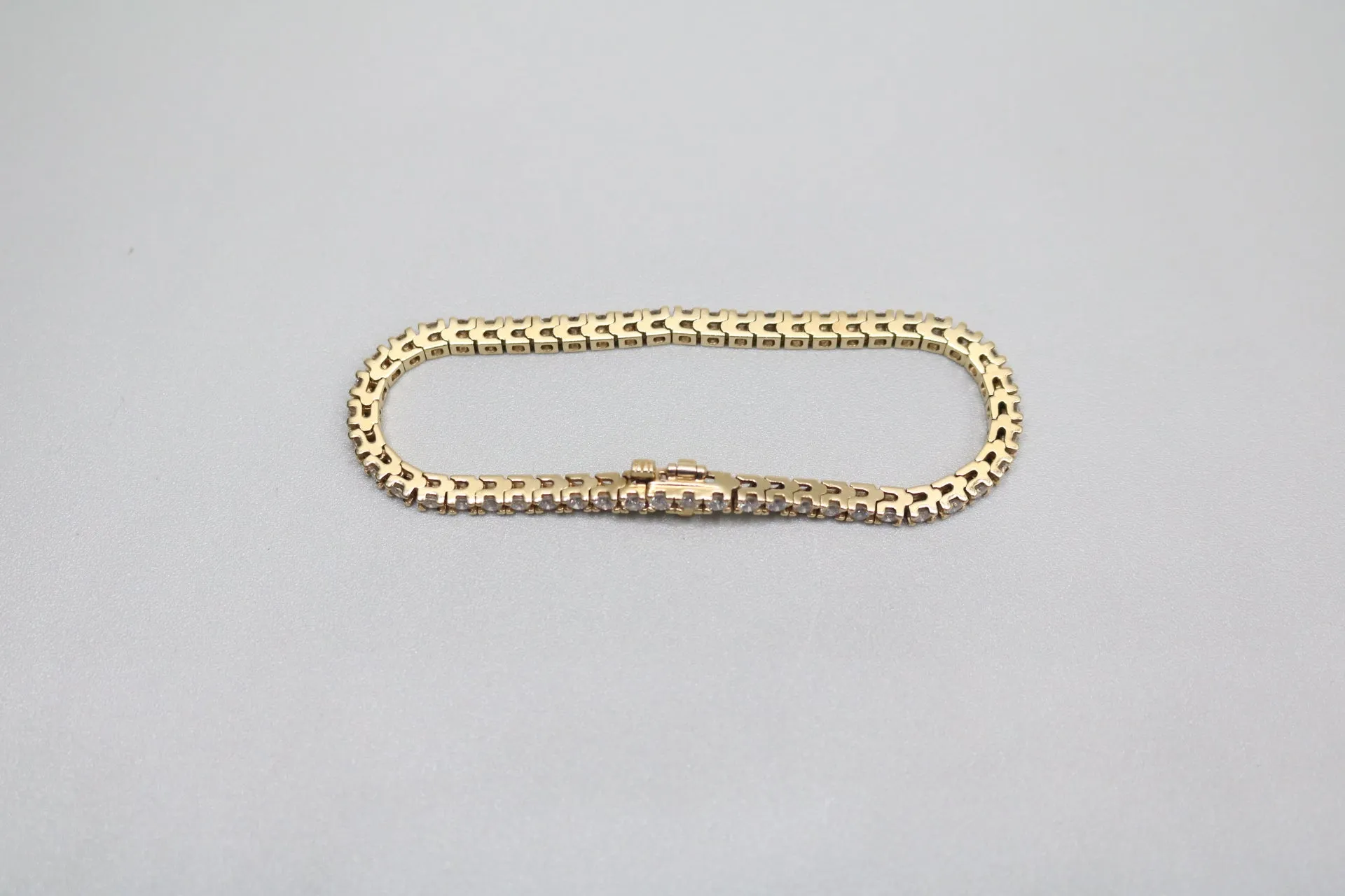 14K Yellow Gold Diamond Tennis Bracelet (3.75 CTW) (Local Pick-up only) (Clearance)