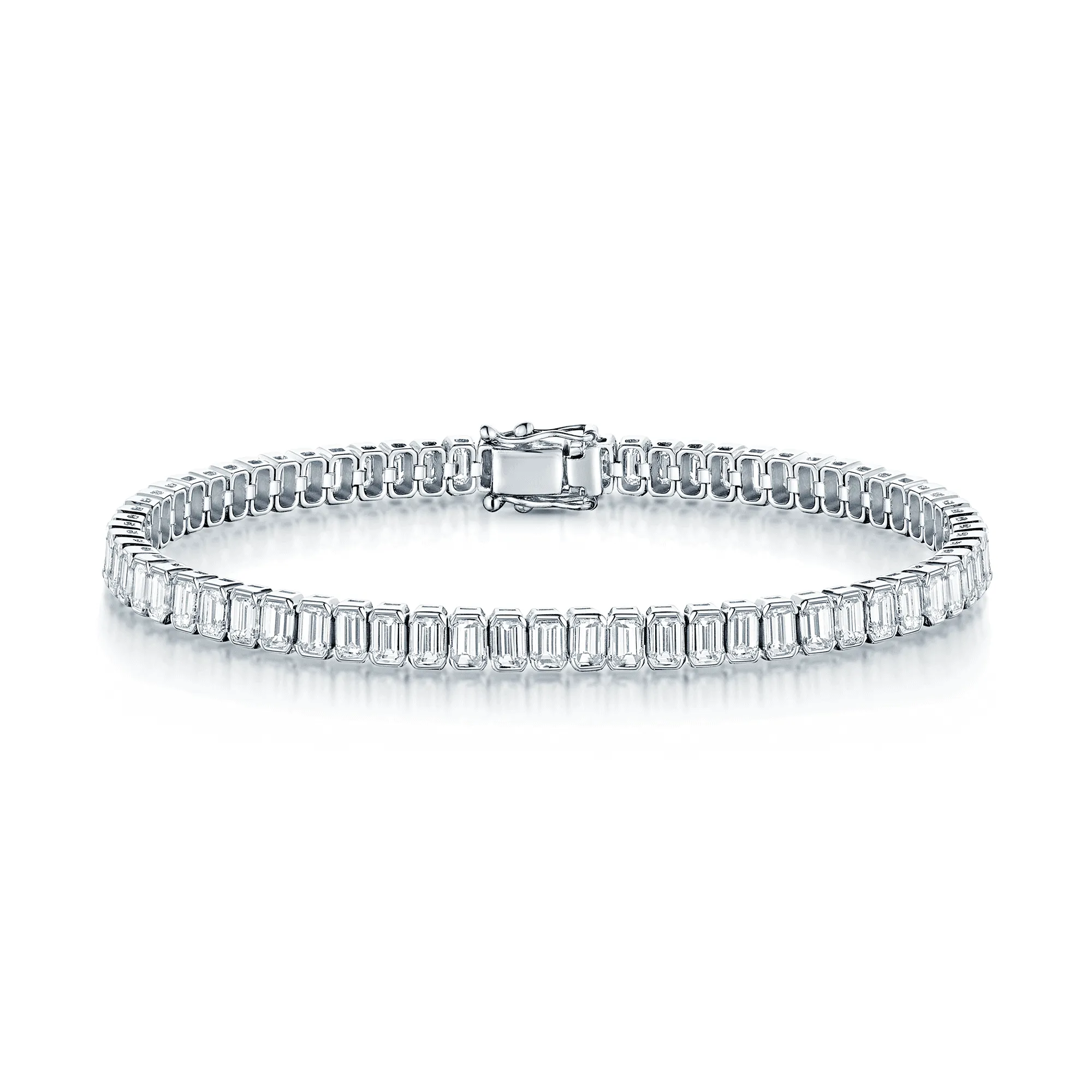 18ct White Gold Emerald Cut Diamond Rubover Set Bracelet