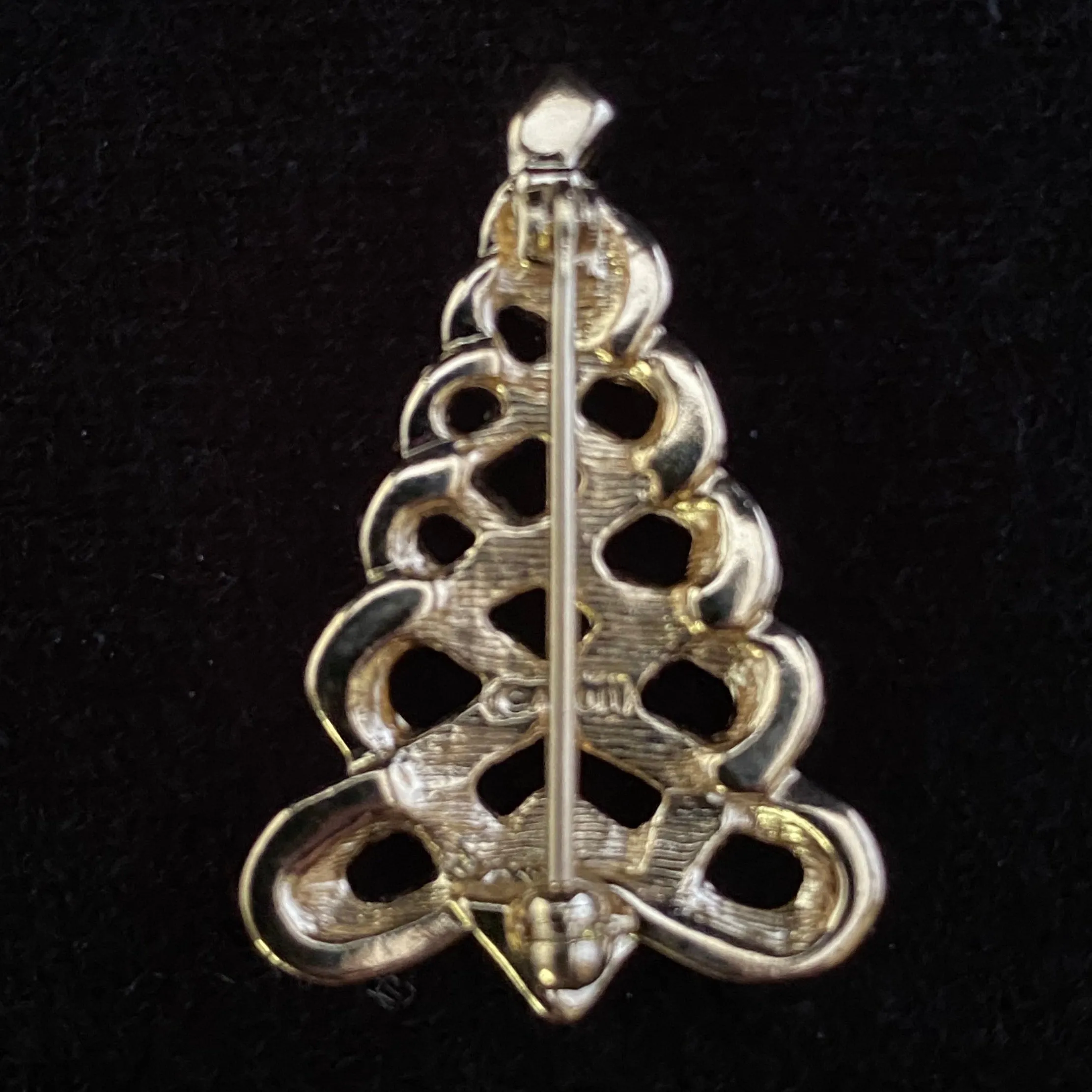 1985 Avon Special Edition Christmas Tree Brooch