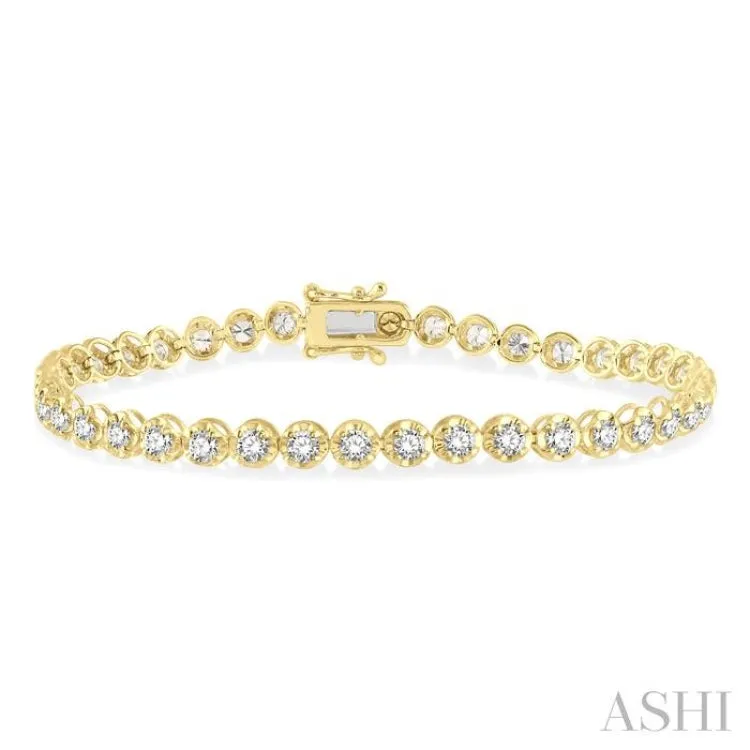 3 Ctw Round Cut Diamond Illusion Bracelet in 10K Yellow Gold