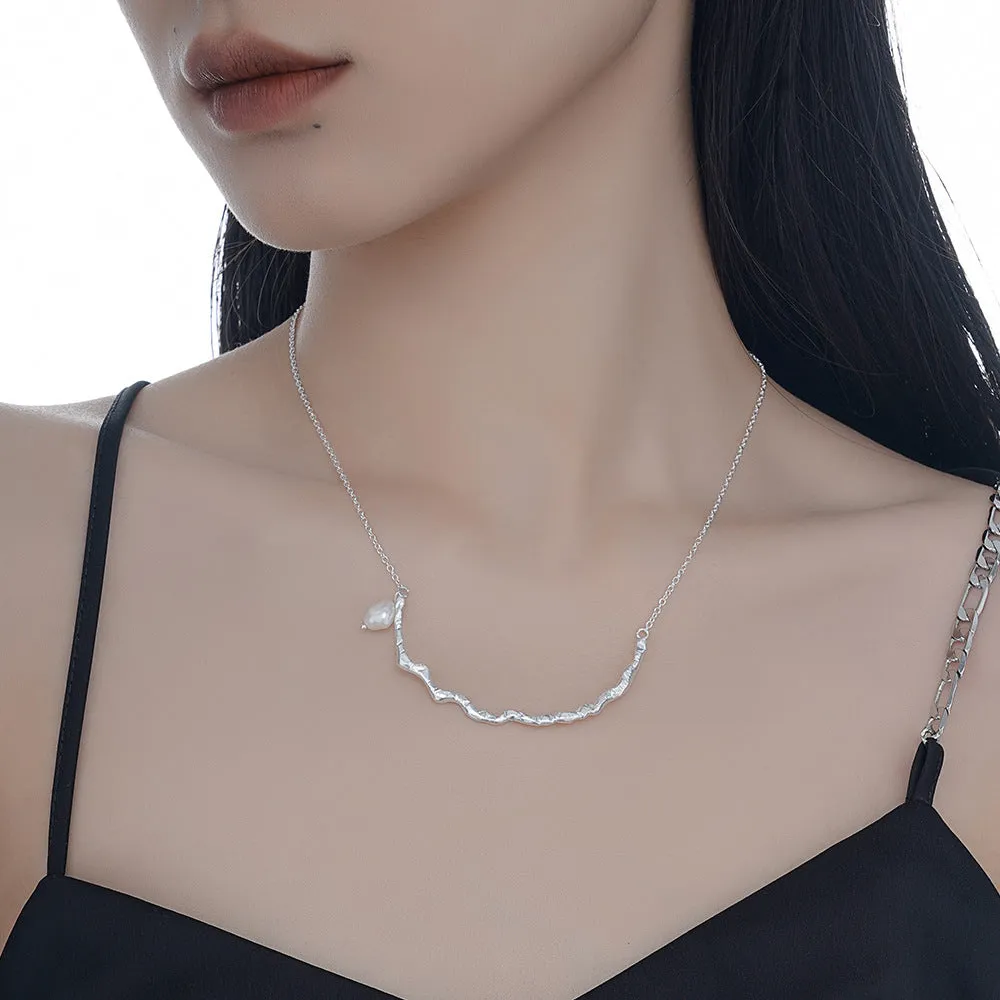 925 Silver Wavy Line Pearl Necklace