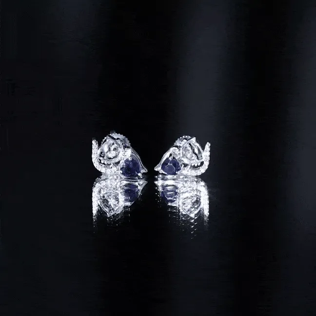 Animal Inspired Blue Sapphire Stud Earrings with Diamond