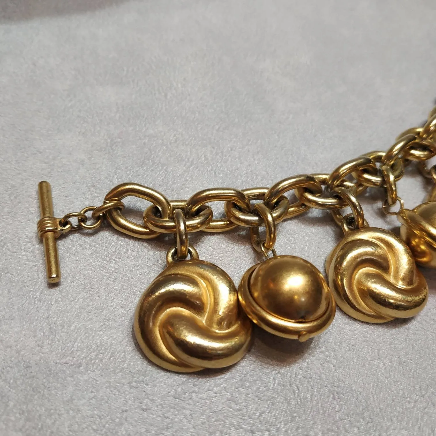 Ann Klein golden charm bracelet vintage