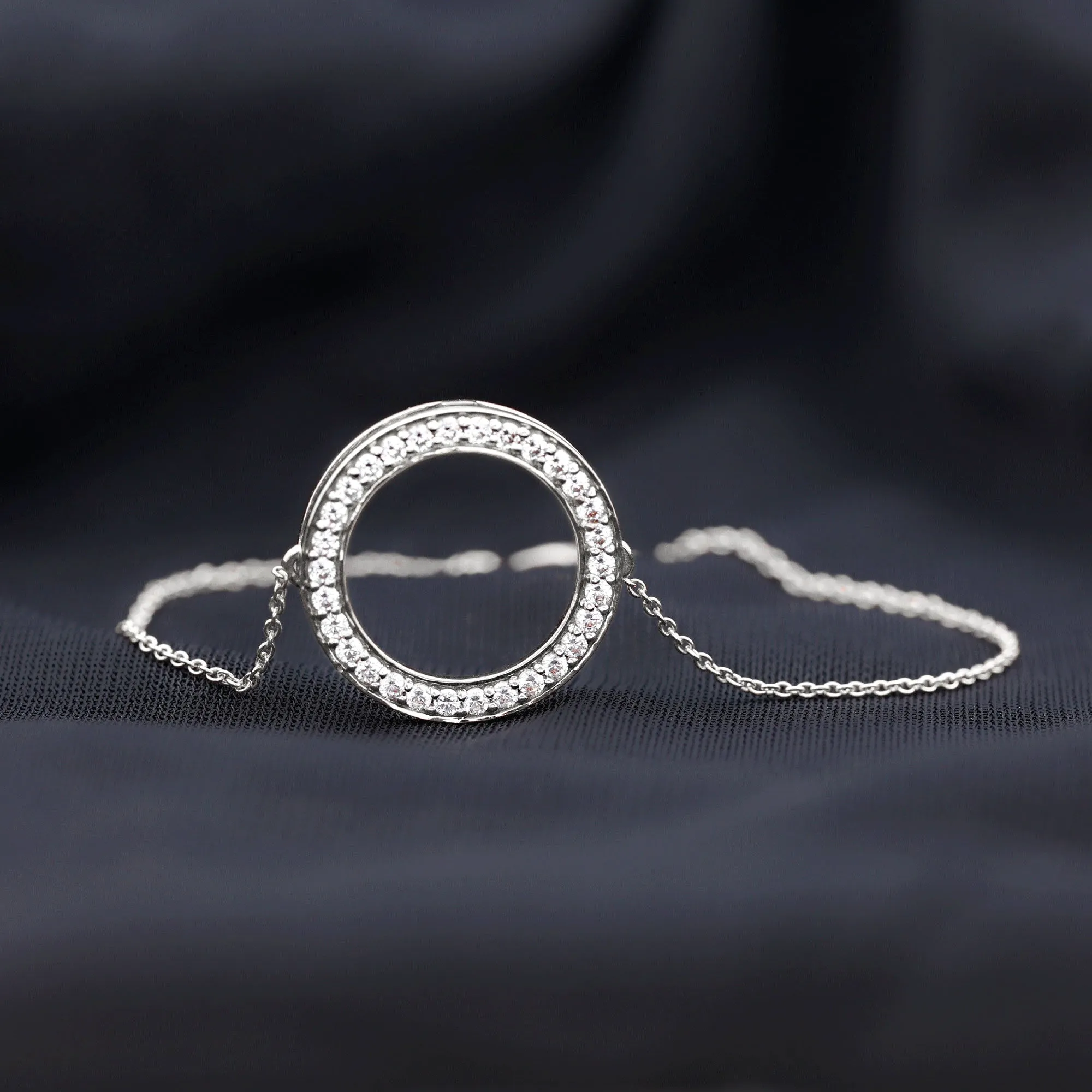 Cubic Zirconia Open Circle Chain Bracelet