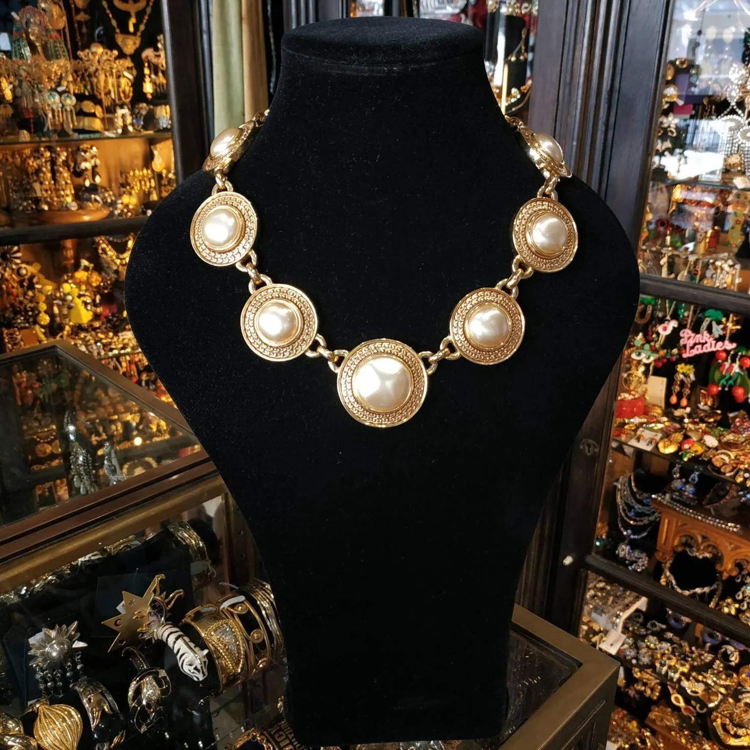 David Grau Vintage statement gold pearl necklace