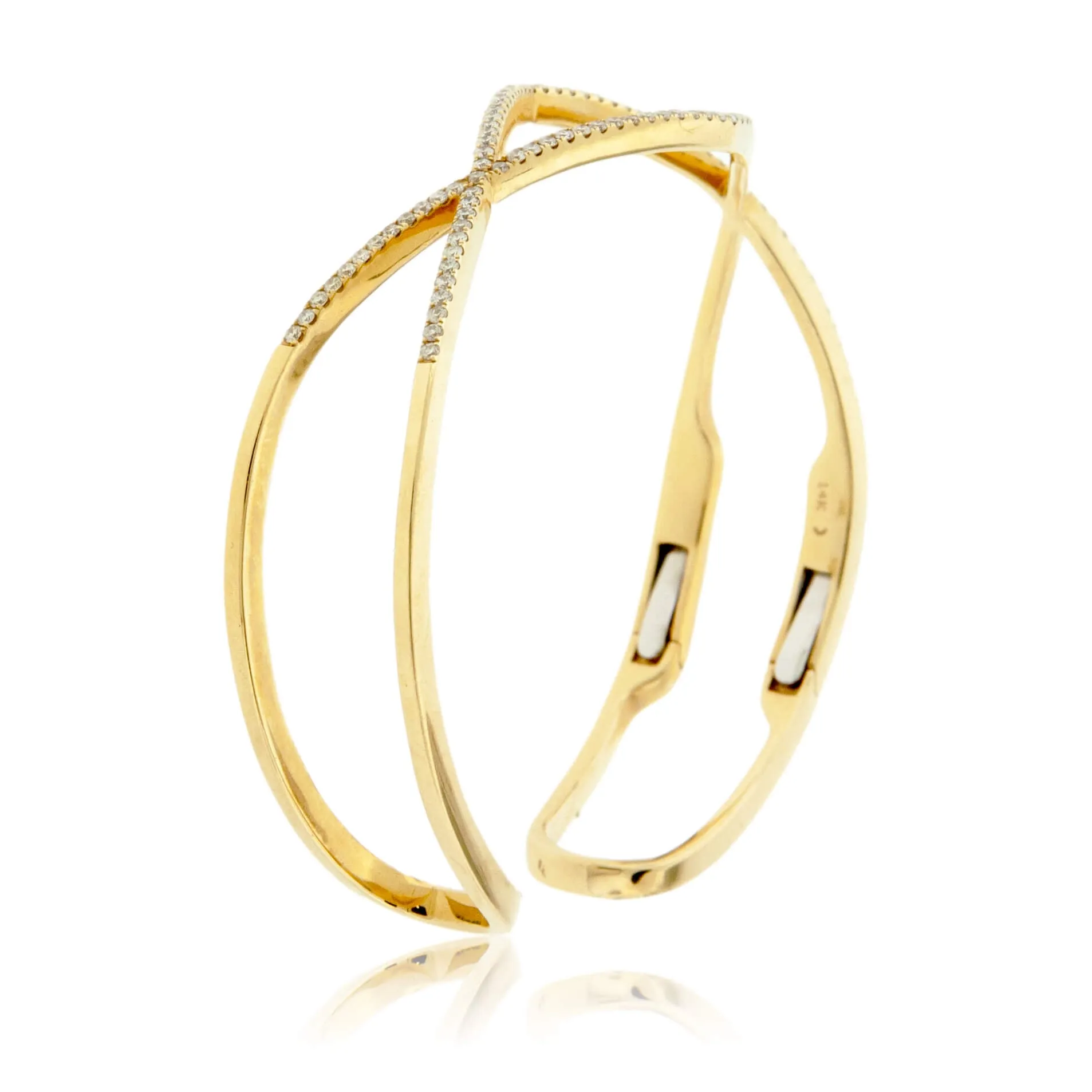 Flexing Diamond Yellow Gold Cuff Bracelet