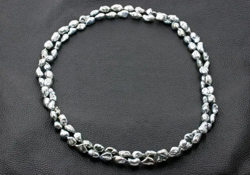 Gray Keshi Pearl Necklace