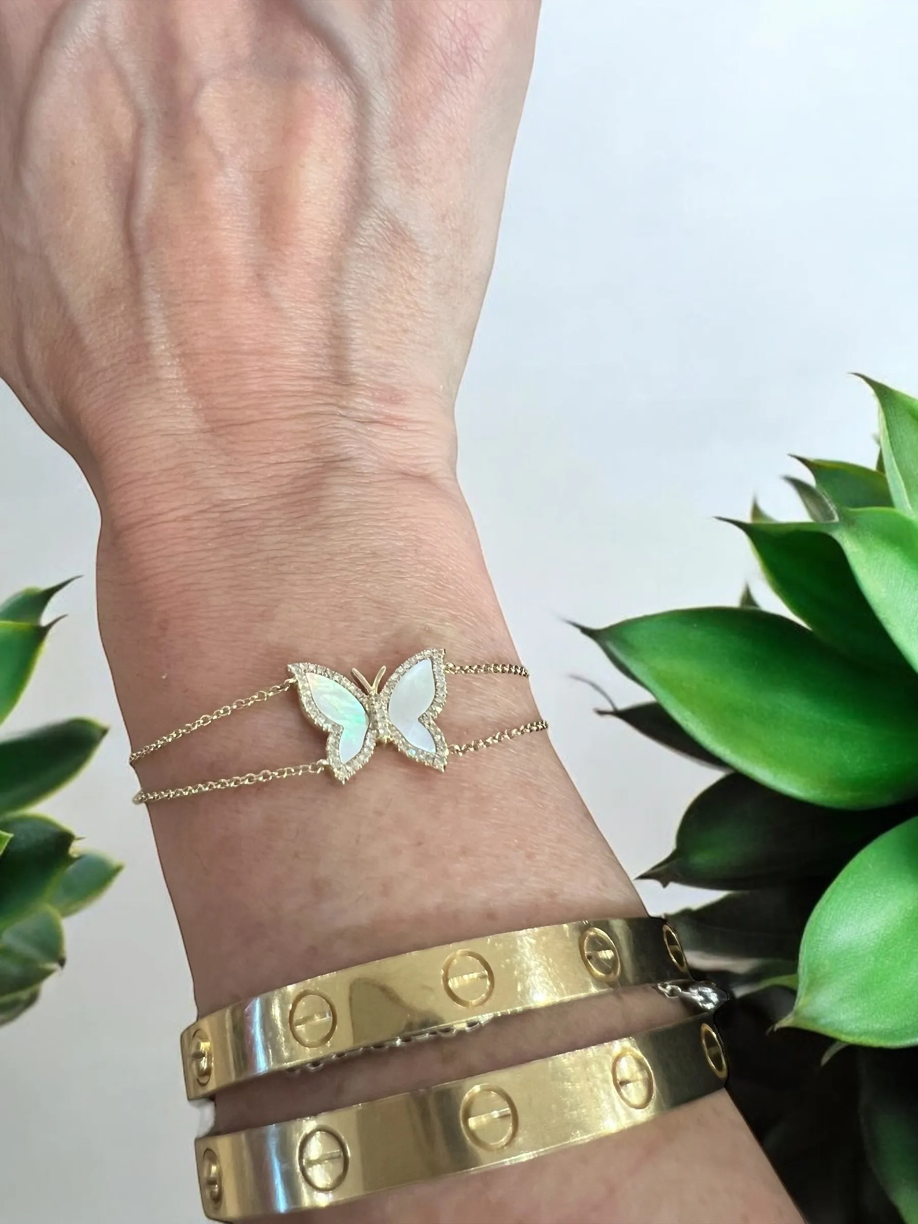 MOP BUTTERFLY BRACELET (LARGE)