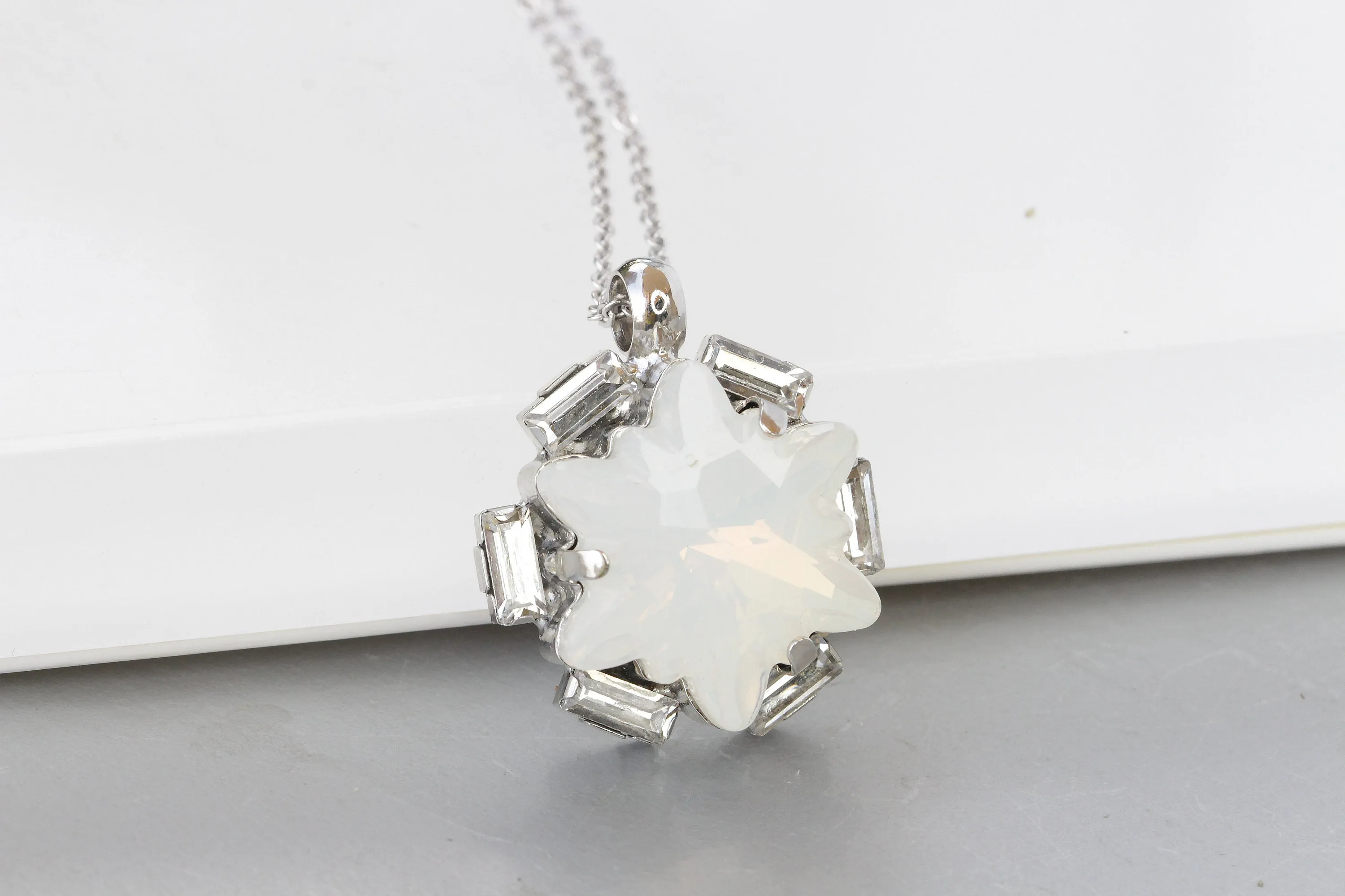 OPAL STAR NECKLACE