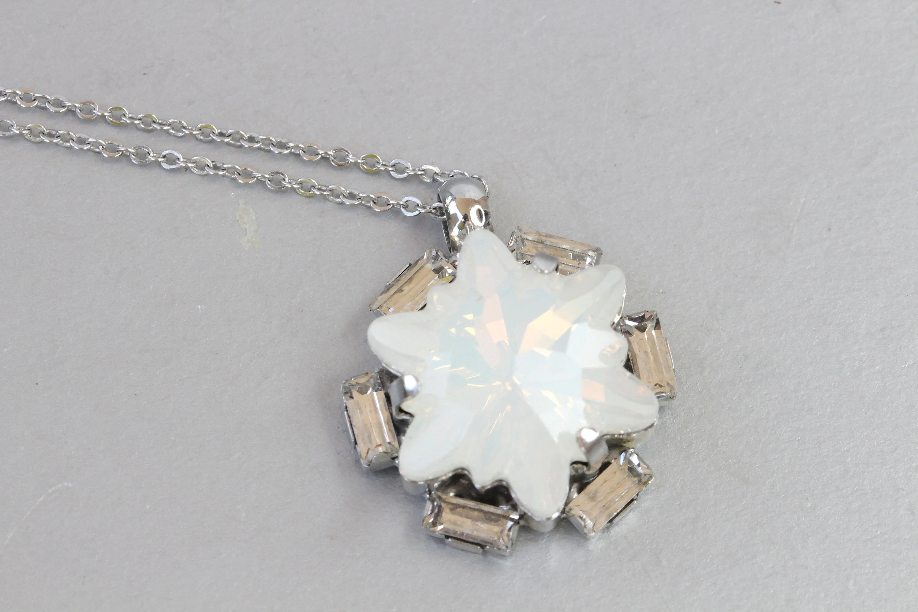 OPAL STAR NECKLACE