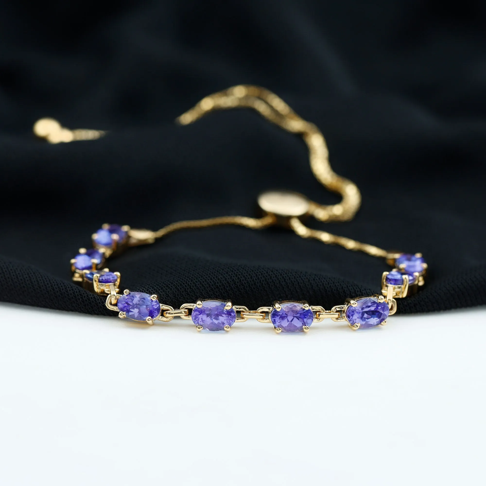 Oval Shape Tanzanite East West Link Bolo Bracelet