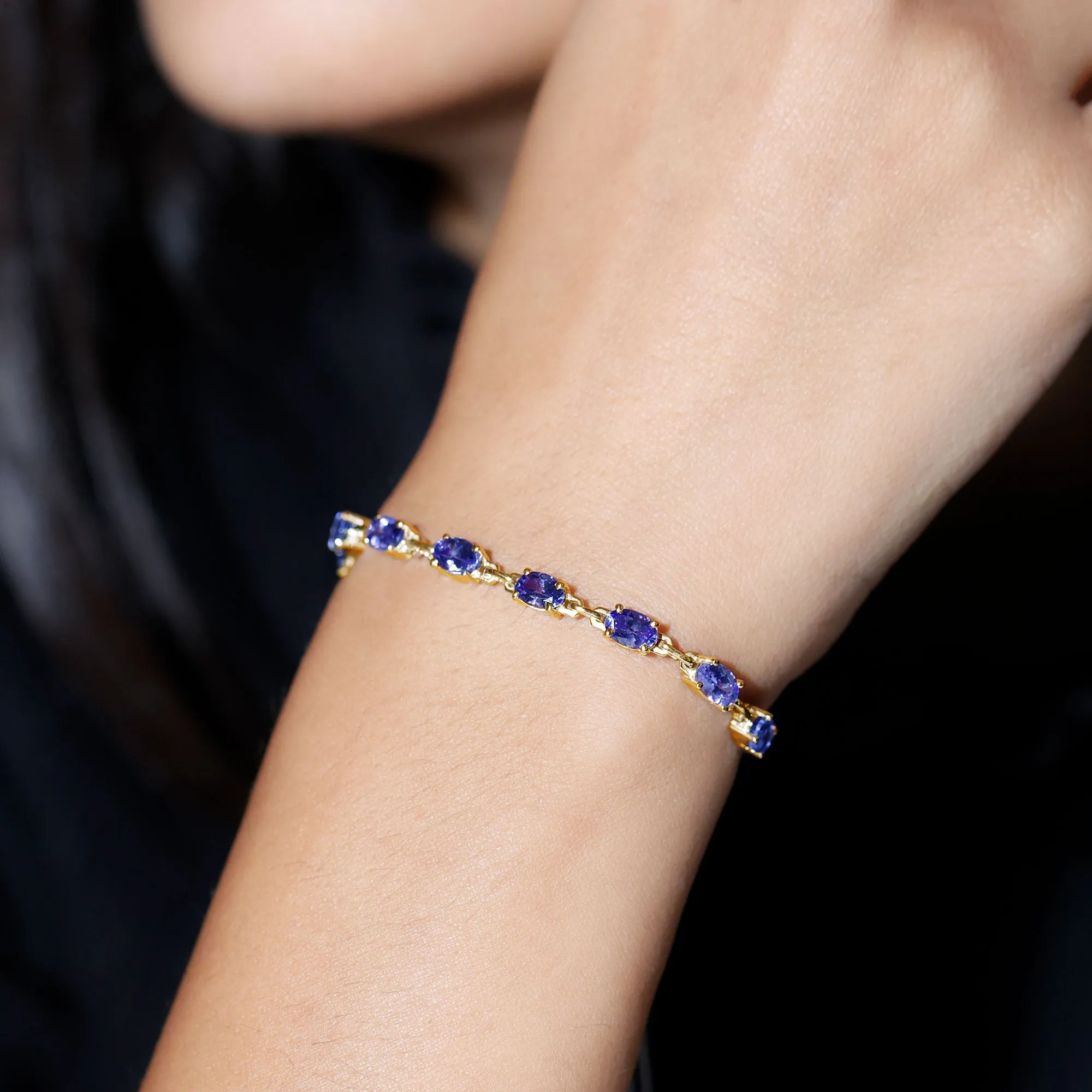 Oval Shape Tanzanite East West Link Bolo Bracelet