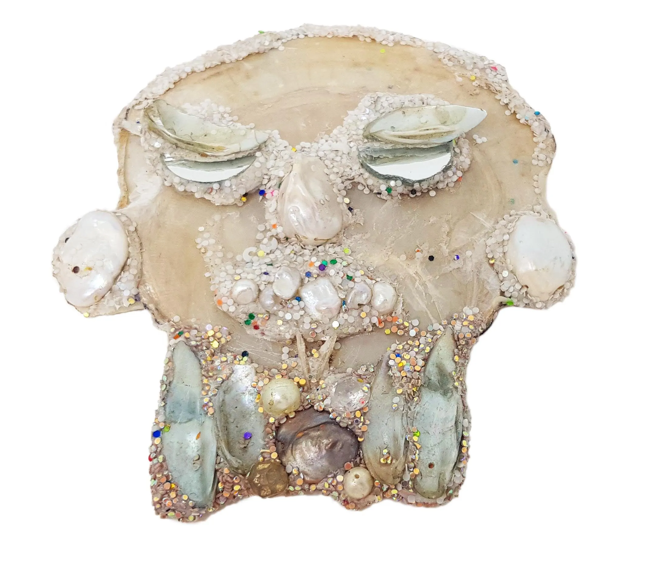 PEARL PEOPLE BROOCH - ESMERELDA