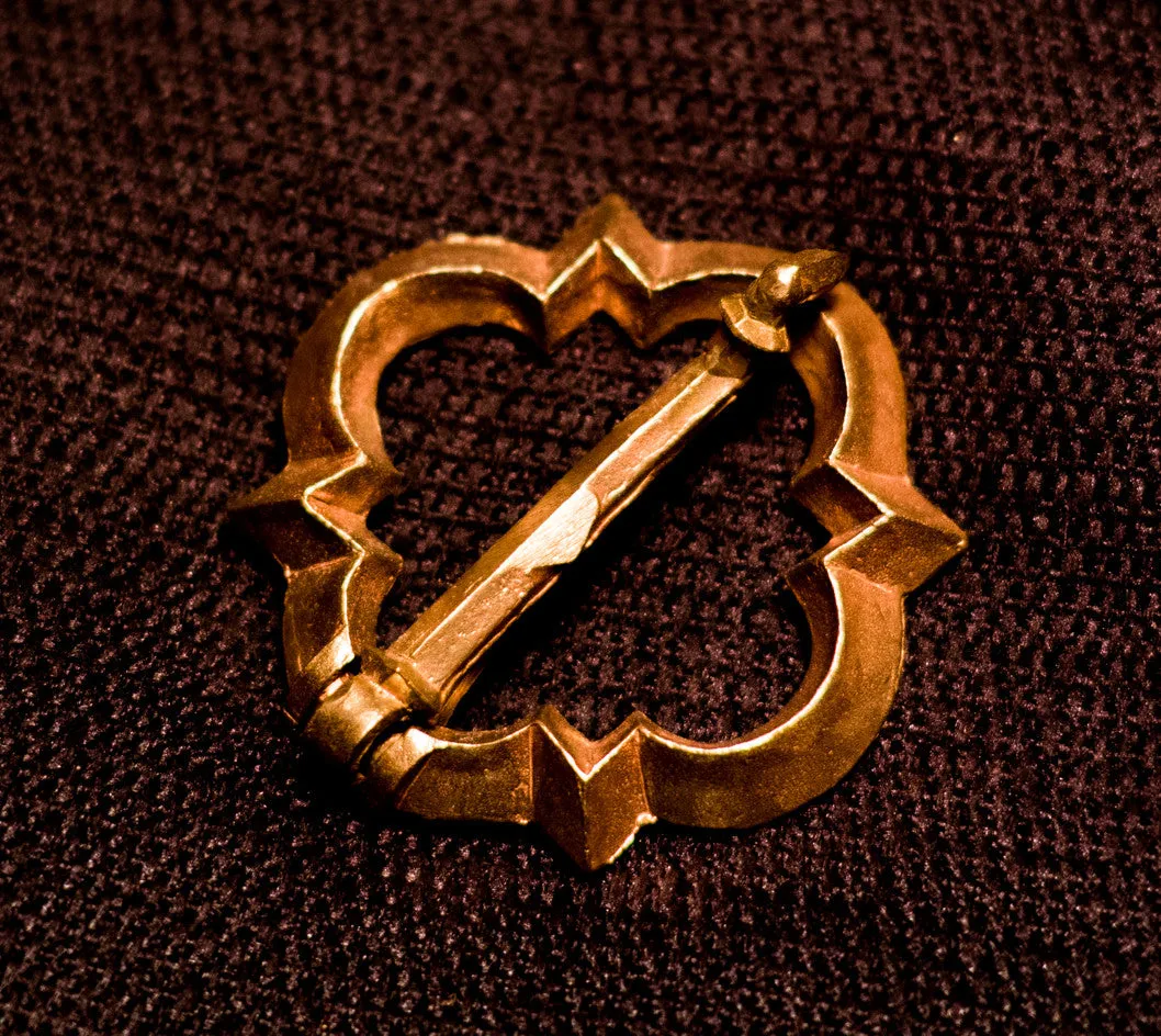 Quatrefoil Annular Brooch - W-06