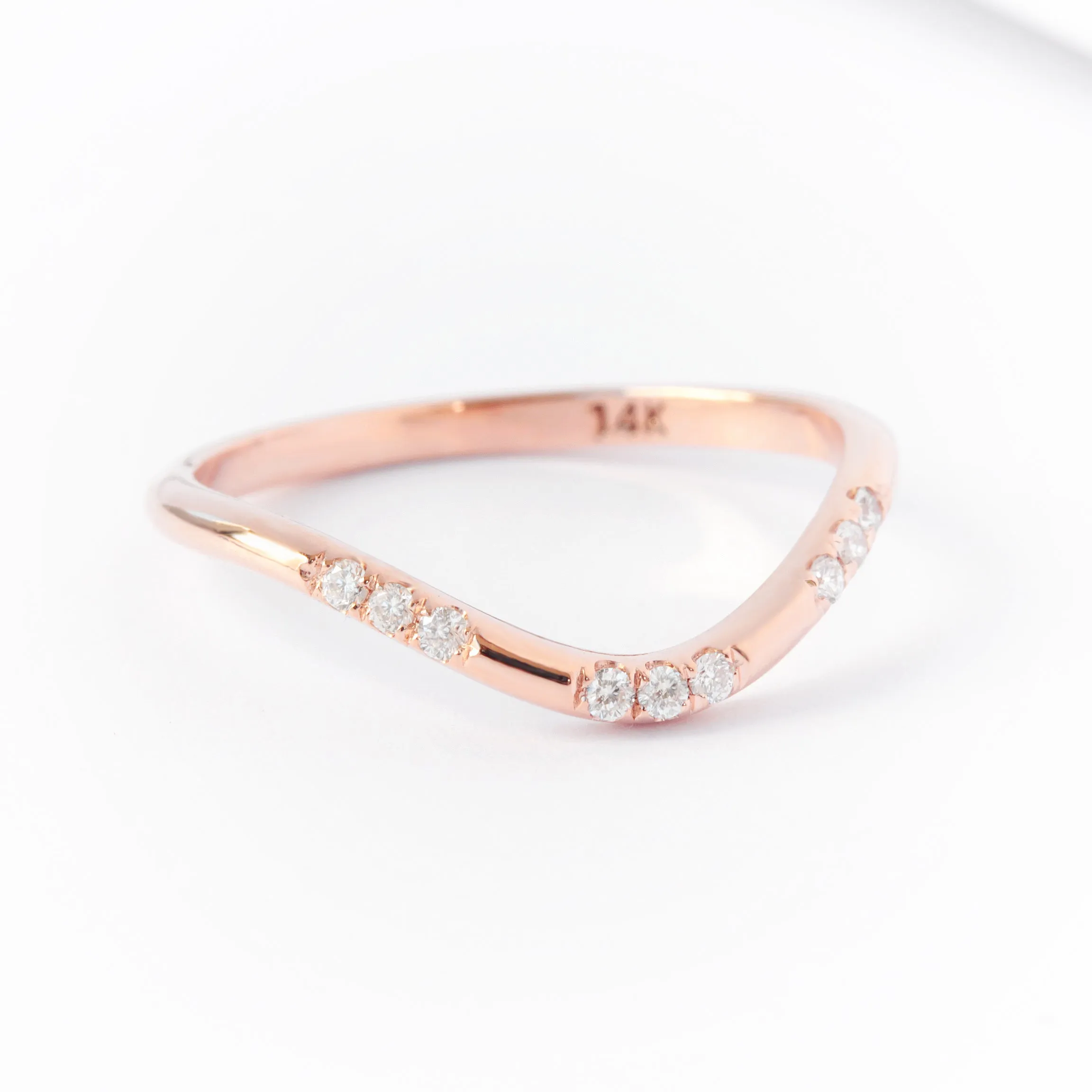 U Curve Classic Diamond Ring