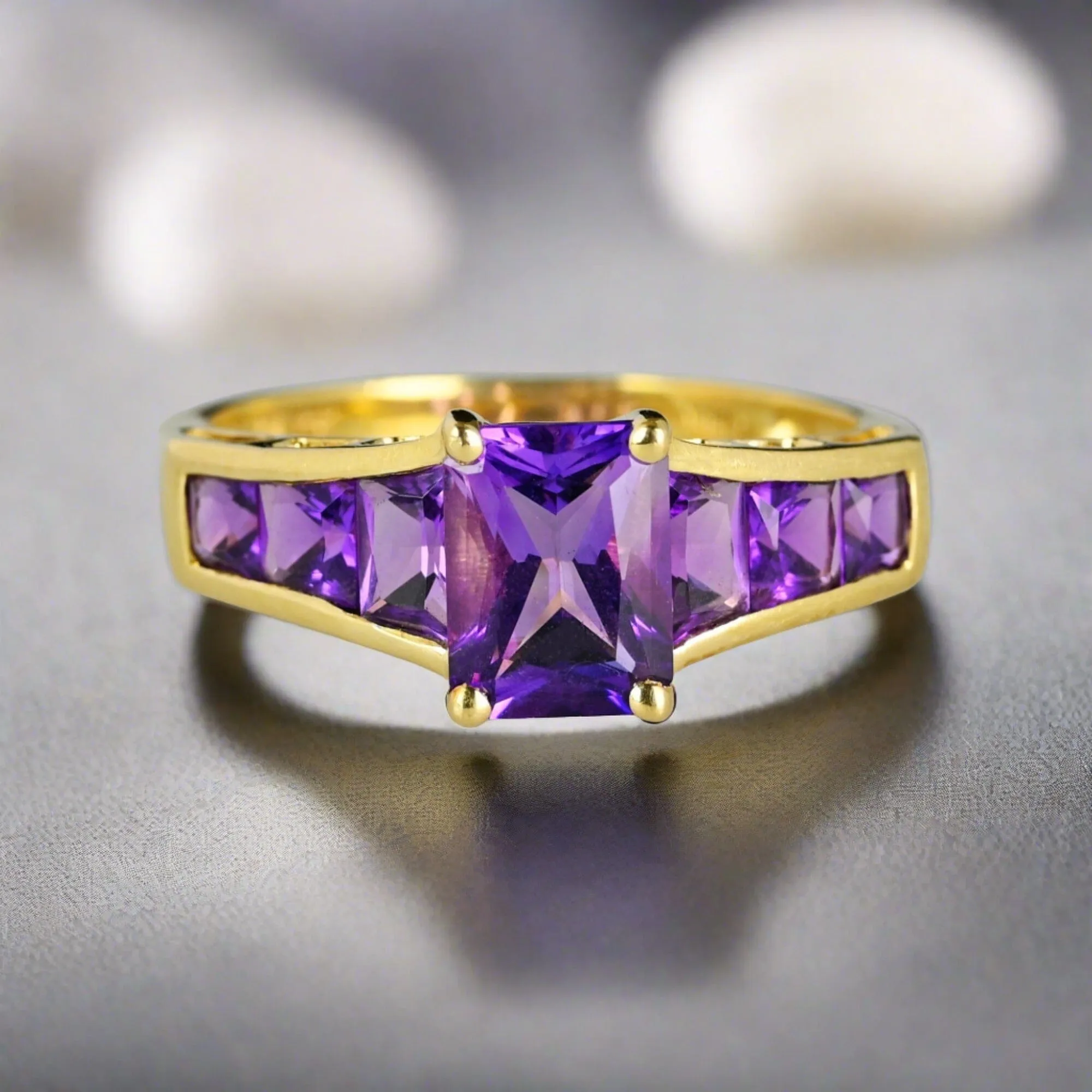 Vintage 14K Gold Amethyst Cocktail Ring