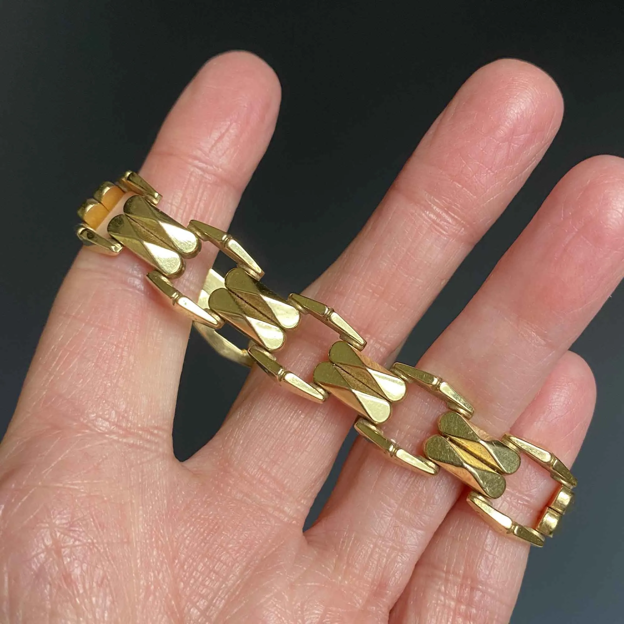 Vintage 18K Gold Panther Link Style Bracelet