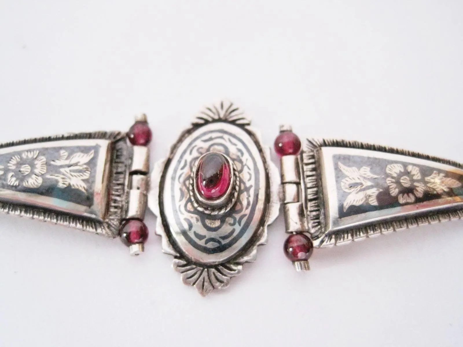 Vintage Turkish Russian Style Sterling Silver Niello and Garnet Bracelet