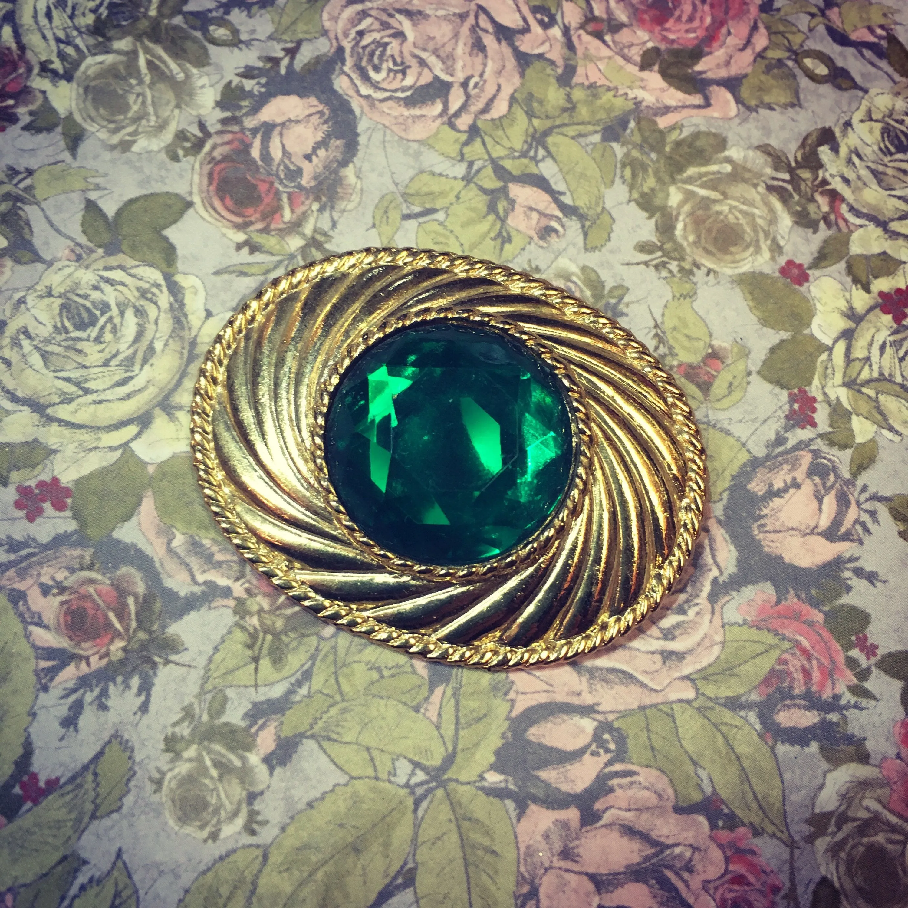 Vintage Ungaro Brooch Green Large Oval